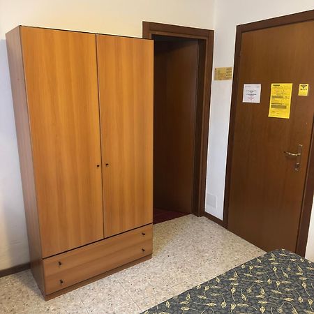 Hotel Benacus Bardolino Zewnętrze zdjęcie