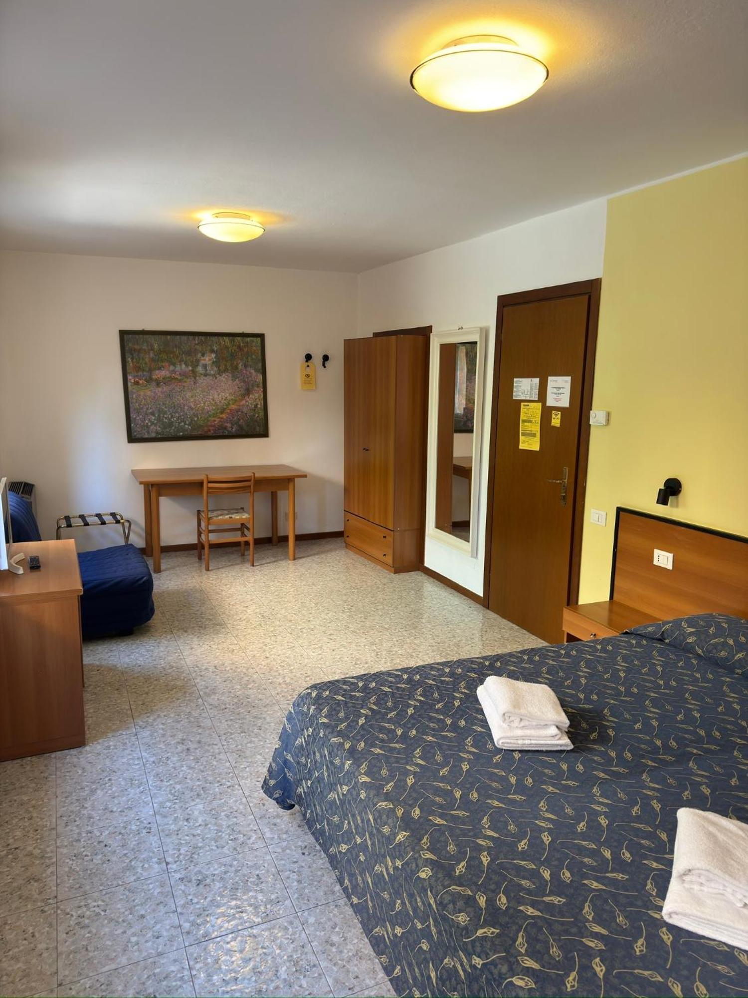 Hotel Benacus Bardolino Zewnętrze zdjęcie