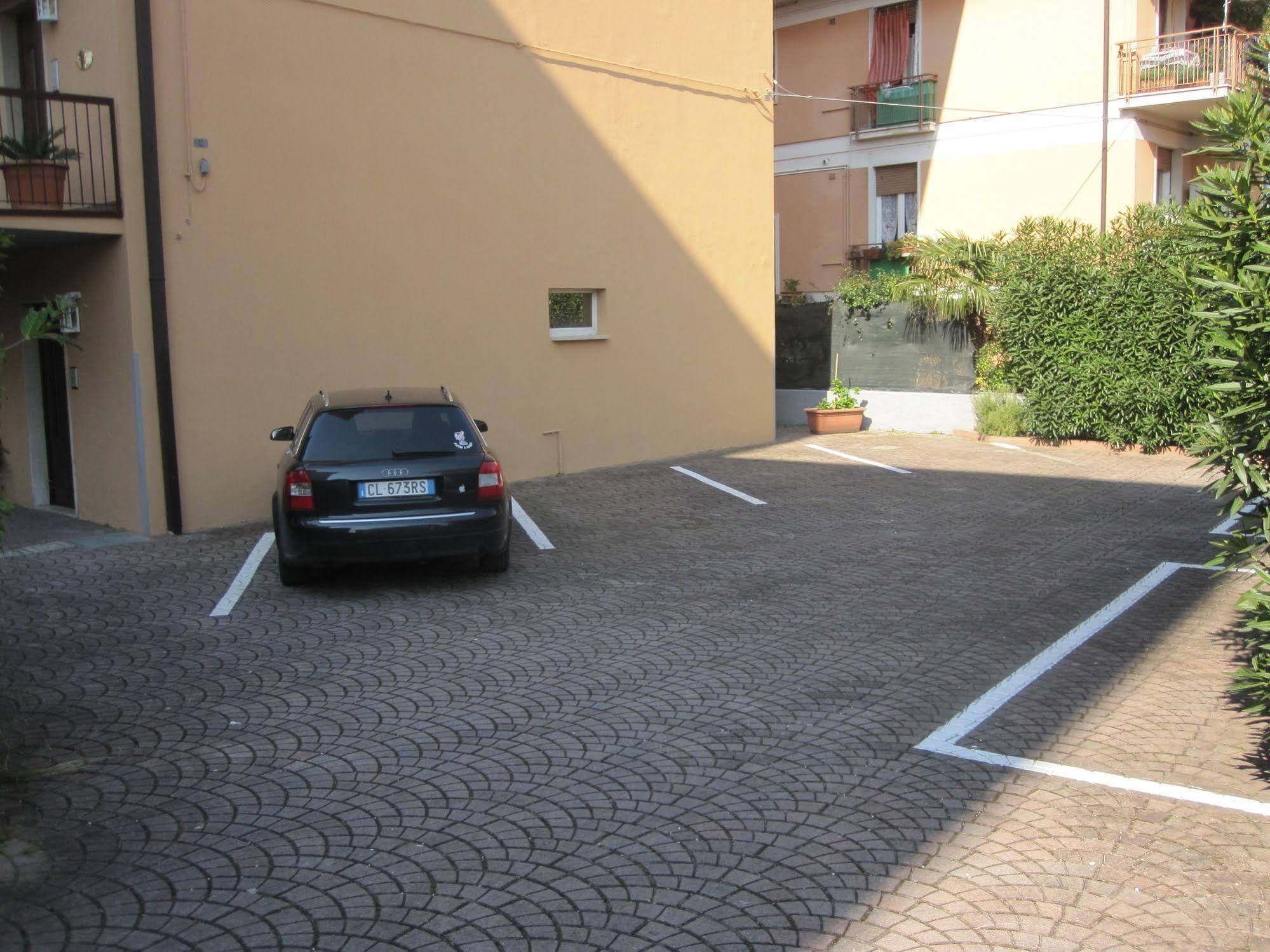Hotel Benacus Bardolino Zewnętrze zdjęcie