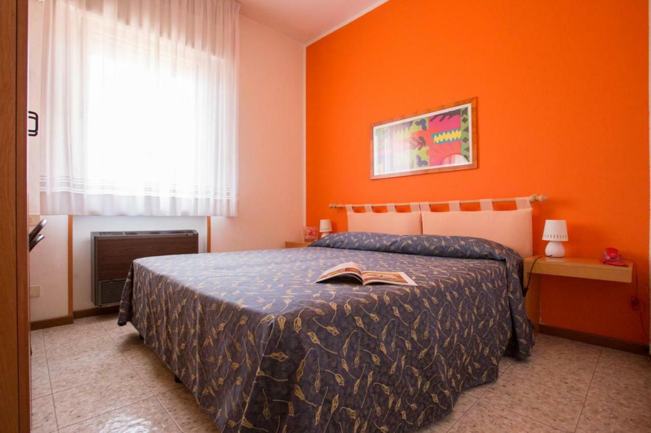 Hotel Benacus Bardolino Zewnętrze zdjęcie